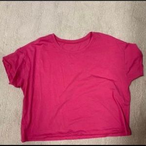 Lululemon cropped t shirt